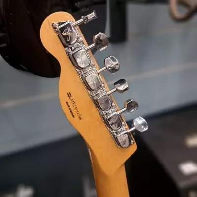 Fender Vintera II Thinline Telecaster 4